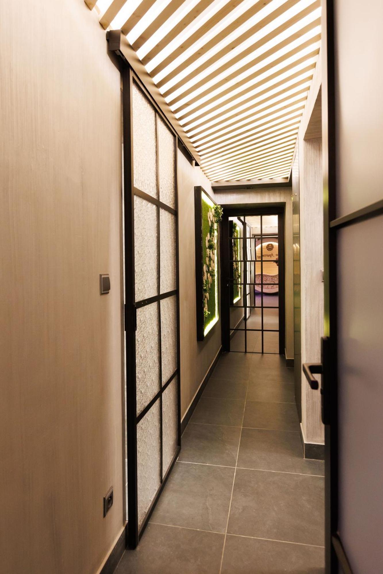 Leo Apartment Suite & Private Spa Zone - Old City Bratislava Exterior photo